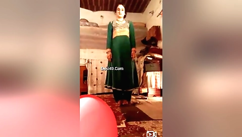 Sexy paki bhabhi plays with her slender body and tits