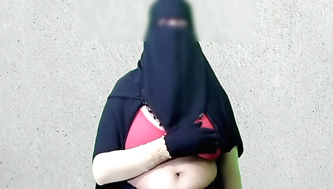 Indian housewife solo video with big tits and sexy lips