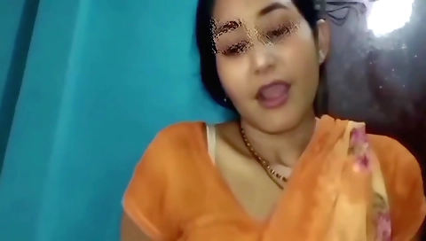 Indian brunette with natural tits fucks in pov sex video