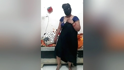 Hot solo video of a sexy young woman with a big booty