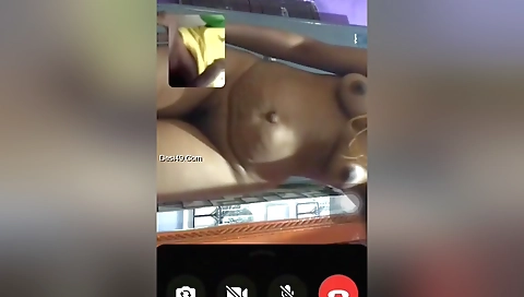Sexy Indian babe shows herself with large boobs on webcam