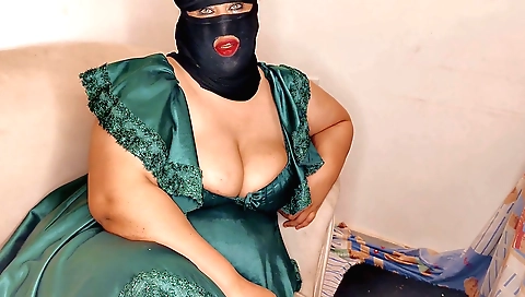 Big boobs blonde in leather tank top rides big ass