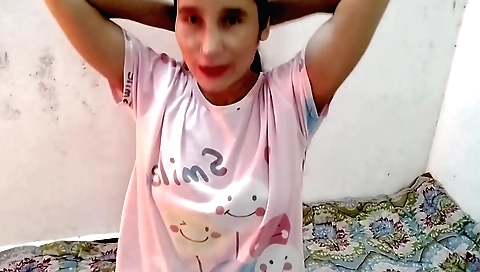 Bhabhi ko chod kar bur faad diya mai ne solo female in hindi 1