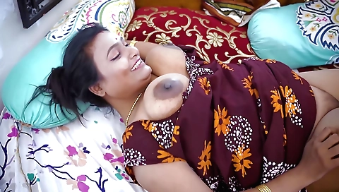 Big-assed milf with a big round ass fucking with a stranger