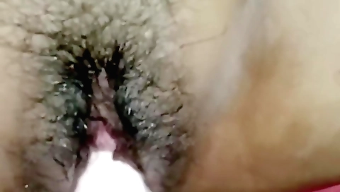 Indian amateur with big booty has hairy pussy rubbed