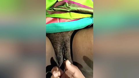 Indian stepbrother sucks hairy stepsister on his knee