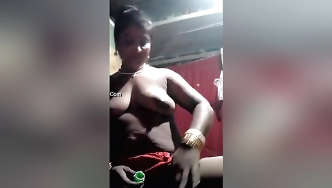 I am making a homemade solo video showing me touching my twat