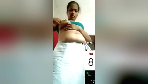 Bhabhi is a perfect slut in a black skirt on webcam