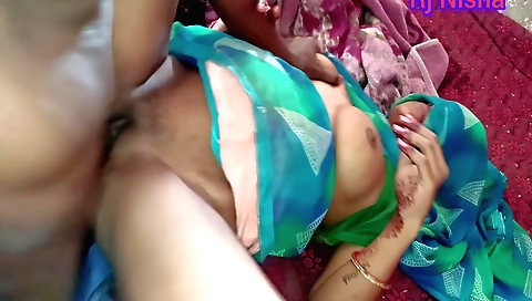 Indian amateur chick fucked in the car by boyfriend