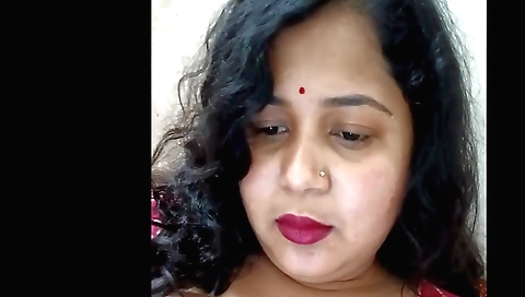 Indian chick with big tits and hairy pussy masturbates