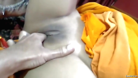 Mature indian girl fingering herself by her husband