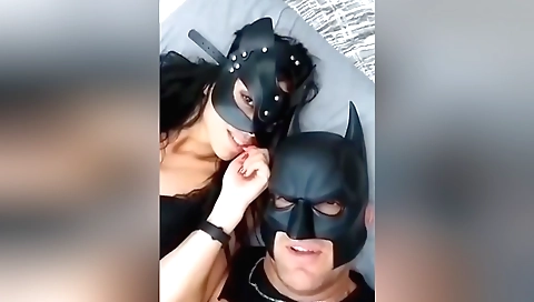 Sexy brunette naked video with a nice body and small face