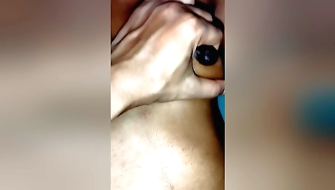 Indian bhabhi cheating on husband in oyo hotel room