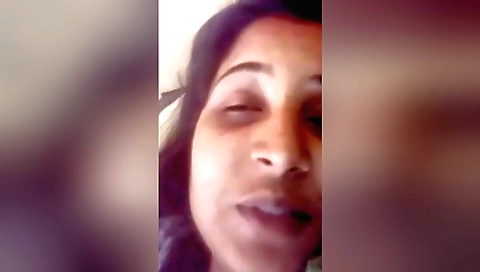 Indian girl shows her pussy in homemade amateur porn
